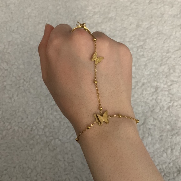 Gold Butterfly Hand Chain - Picture 6 of 17